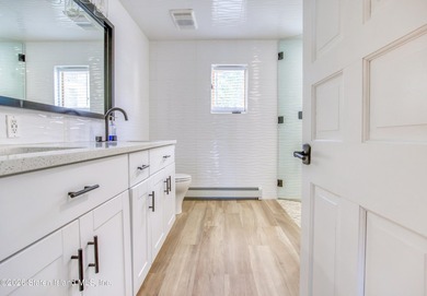 Welcome to 4 Sophia Lane - minutes from the Verrazano Bridge - photo 27