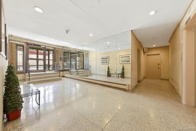 Welcome to effortless living in the heart of the highly - photo 5