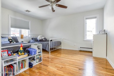 Welcome to 4 Sophia Lane - minutes from the Verrazano Bridge - photo 35