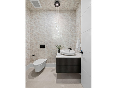 Luxury redefined in this newly constructed waterfront estate - photo 36