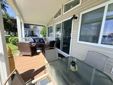 East Bay Waterfront Paradise: Step right out into your backyard - photo 36