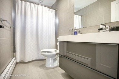 Welcome to 4 Sophia Lane - minutes from the Verrazano Bridge - photo 38