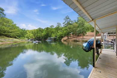 Smith Lake living at its finest! This spacious 5BR/3BA lakefront - photo 42