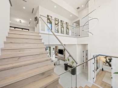 Luxury redefined in this newly constructed waterfront estate - photo 43