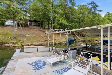 Smith Lake living at its finest! This spacious 5BR/3BA lakefront - photo 46