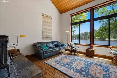 Picturesque Cabin on Fishhawk Lake. Imagine waking each morning - photo 8