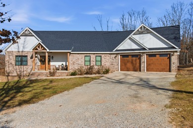 Lake Home For Sale in Willow Springs, Missouri
