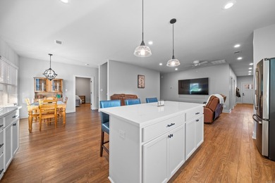 Make this Adorable Cottage in the Bayshore Cove Community your - photo 5
