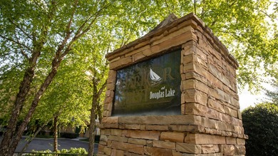 Best-priced 3 bdrm waterfront corner-unit condo available! Enjoy - photo 12