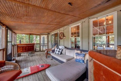 Smith Lake - A 3 bedroom and 2 bathroom rustic lake cottage just - photo 26