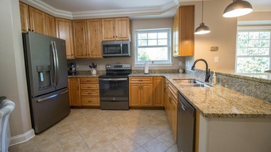 Best-priced 3 bdrm waterfront corner-unit condo available! Enjoy - photo 29