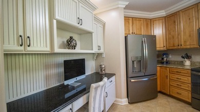 Best-priced 3 bdrm waterfront corner-unit condo available! Enjoy - photo 30