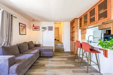 You've found North Park living at its best. Front unit, single - photo 8