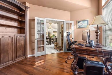 Experience the best of lake living in one of Hickory Creek's - photo 8