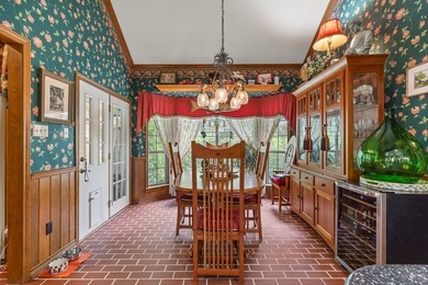 Amazing and well-kept Northfork Estates 4BR 3.5BTH brick home - photo 8