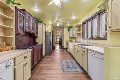 Lakefront Living at Its Finest - Your Dream Home Awaits! Watch - photo 11