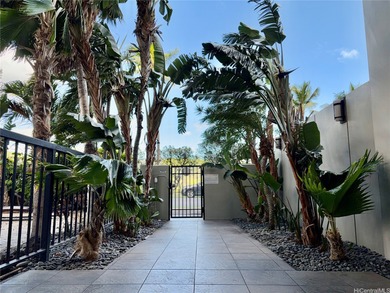 Very quiet and private building. Fairway Manor has only 4 units - photo 11