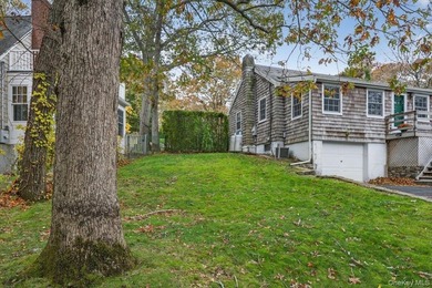 Charming cottage in walking distance to Long Beach and just - photo 2