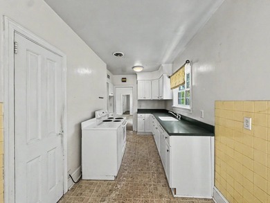 305 Geddes Avenue presents an excellent opportunity for - photo 2