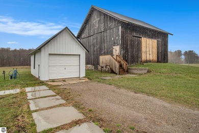 This isn't just a property... it's a rare, head-turning - photo 22