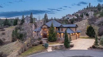 Exceptional, CUSTOM QUALITY two story, one owner home with a - photo 1