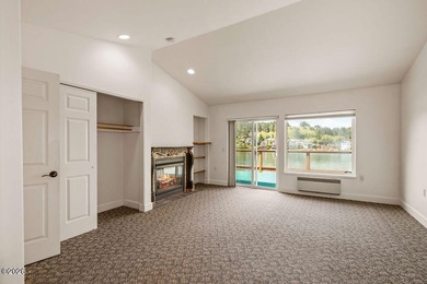 Rare, 5 bedroom, universally designed, lakefront, income - photo 51