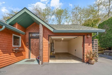 Rare, 5 bedroom, universally designed, lakefront, income - photo 57