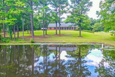(private lake, pond, creek) Home For Sale in Fuquay Varina North Carolina