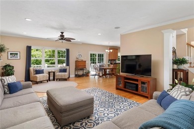 Welcome to this beautifully maintained 11-room Colonial nestled - photo 7