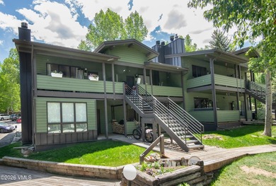 Well-maintained and thoughtfully cared for, this private - photo 4