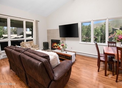 Well-maintained and thoughtfully cared for, this private - photo 7