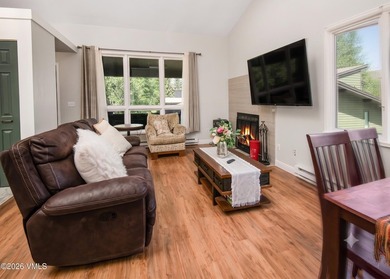 Well-maintained and thoughtfully cared for, this private - photo 8