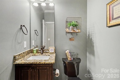 Fabulous SMART CONSTRUCTION home has it all--privacy, desirable - photo 15