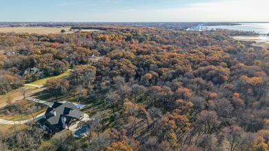 Build-to-suit opportunity on this beautifully wooded 1.49-acre - photo 16