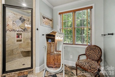 Fabulous SMART CONSTRUCTION home has it all--privacy, desirable - photo 20