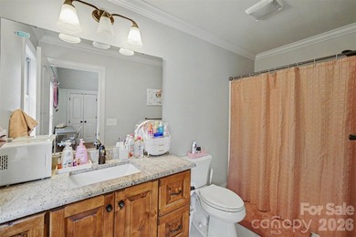 Fabulous SMART CONSTRUCTION home has it all--privacy, desirable - photo 26
