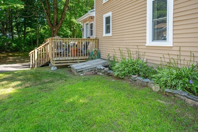 This quaint home is less than 5 minutes to downtown Belfast. It - photo 31