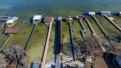 Escape to the beautiful White Lake! This 3-bedroom, 2-bathroom - photo 37