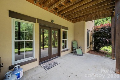Fabulous SMART CONSTRUCTION home has it all--privacy, desirable - photo 39