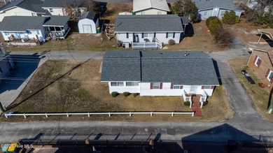 Escape to the beautiful White Lake! This 3-bedroom, 2-bathroom - photo 43