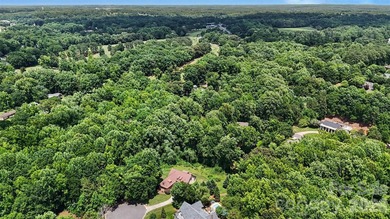 Fabulous SMART CONSTRUCTION home has it all--privacy, desirable - photo 44