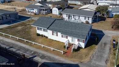 Escape to the beautiful White Lake! This 3-bedroom, 2-bathroom - photo 44