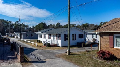 Escape to the beautiful White Lake! This 3-bedroom, 2-bathroom - photo 45