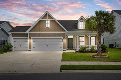 Better than new, this 3-bedroom, 2-bath home with a flexible - photo 2