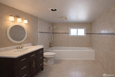 Welcome home to this thoughtfully maintained 2 bedroom, 1.5 bath - photo 5