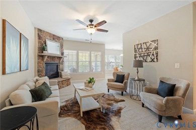 Welcome to effortless, maintenance-free living in the highly - photo 1