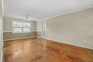 This charming 3-bedroom, 1.5-bath home offers a spacious floor - photo 7