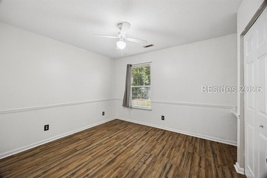Tucked back on a quiet Lady's Island street, 16 Robin Way is a - photo 22