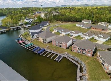 Lakefront Condo on Lake Hamilton - Boat Slip Included! Wake up - photo 3