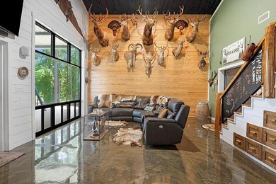 Welcome to your private lakeside retreat on the shores of Lake - photo 6